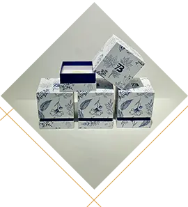 మూతలతో బహుమతి పెట్టెలు