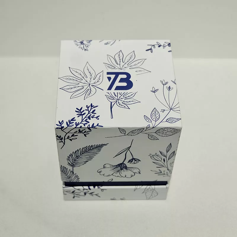 కస్టమ్ పెర్ఫ్యూమ్ చేతితో తయారు చేసిన బహుమతి పెట్టె