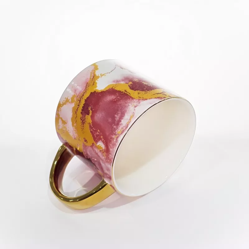 సొగసైన మార్బుల్ నమూనా సిరామిక్ మగ్